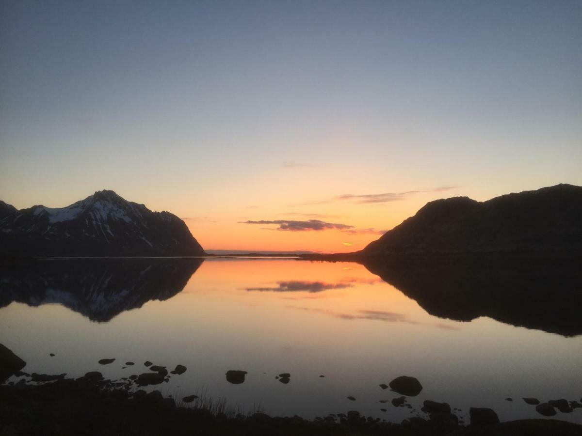 Midnight Sun View Lofoten Leknes Exterior foto